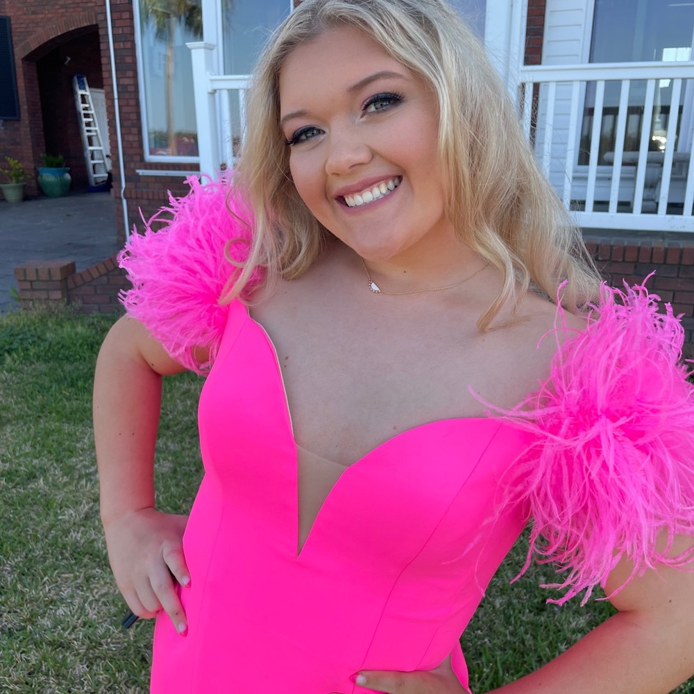 Prom Dress - Picture 2 of 5